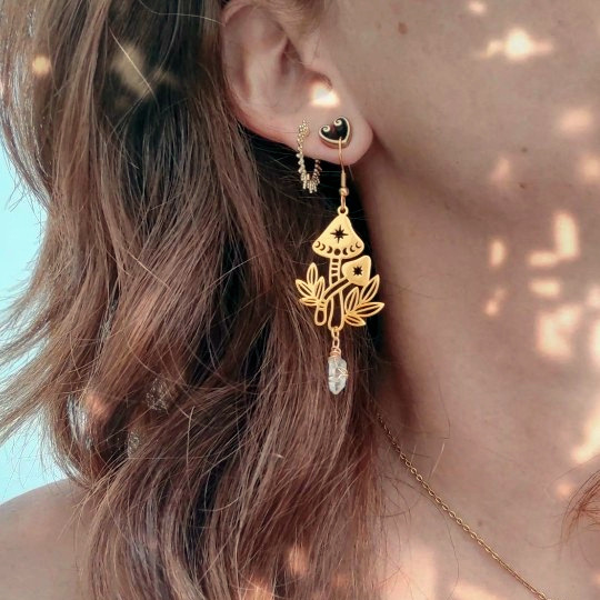 Ethnic Style, Simple Style Style 1 Pair Ethnic Style Simple Style Mushroom Crystal Plating Hollow Out Alloy Drop Earrings