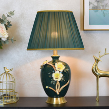 ��ʽ�p�ݷ��m���մ�̨�����^���ҿ͏d�b����s�F��LED��