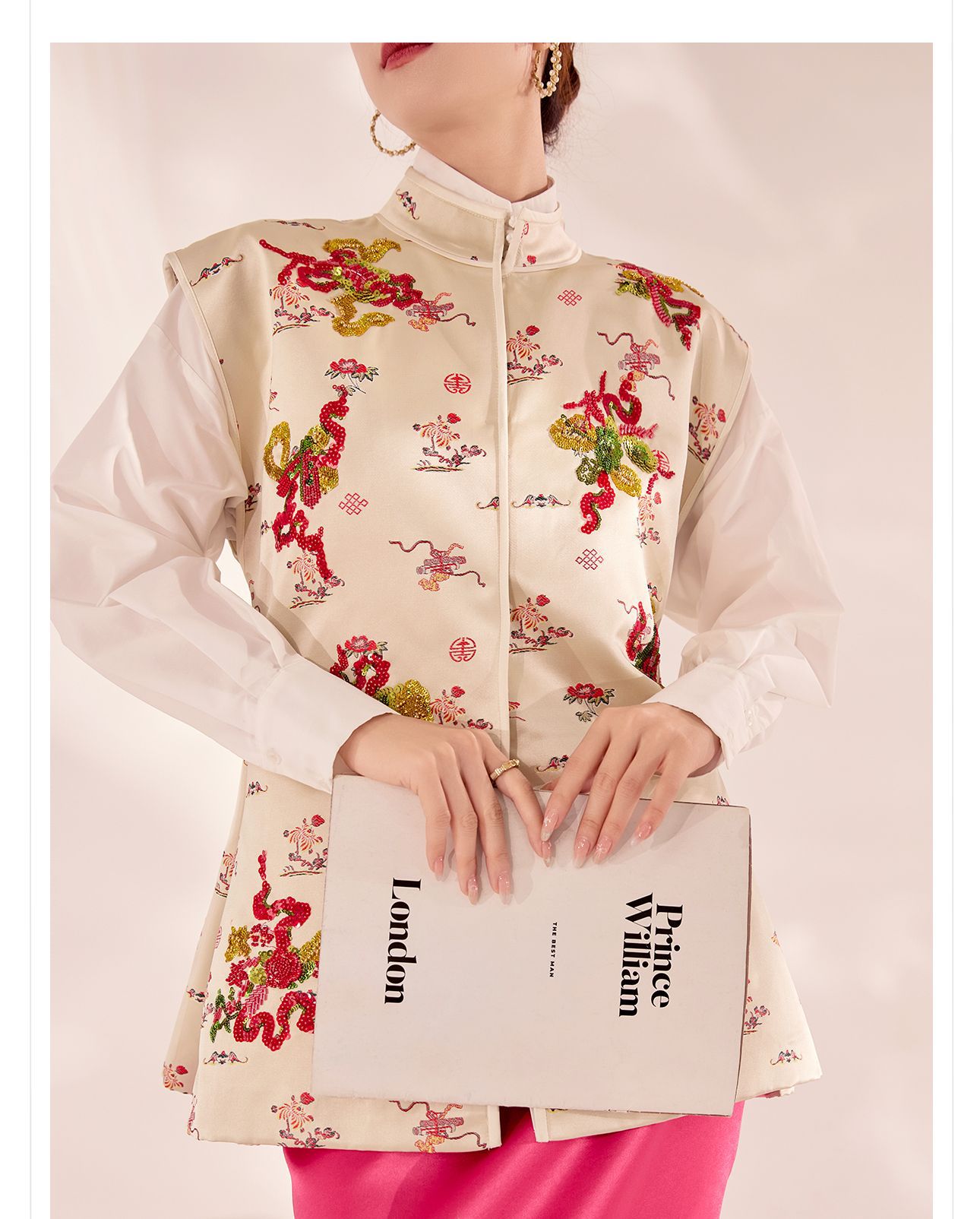 Bộ áo gilê không tay cổ đứng thêu sequin phong cách Trung Hoa mới kèm sơ mi trắng và chân váy nửa MZ055 — Áo sơ mi trắng, Váy nửa, Áo gilê chi tiết 6