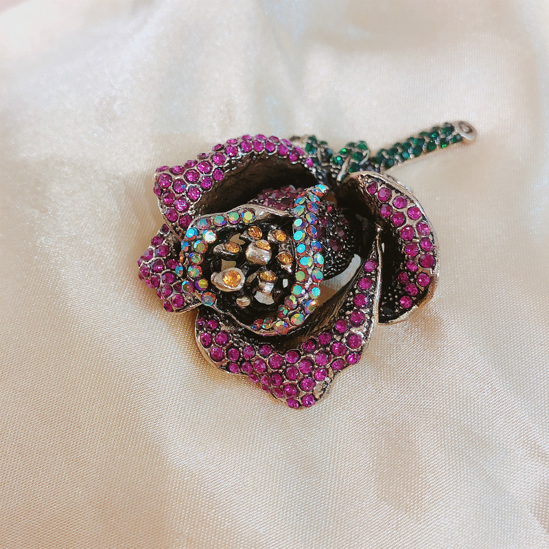 Retro Flower Alloy Plating Inlay Rhinestones Women's Brooches display picture 9