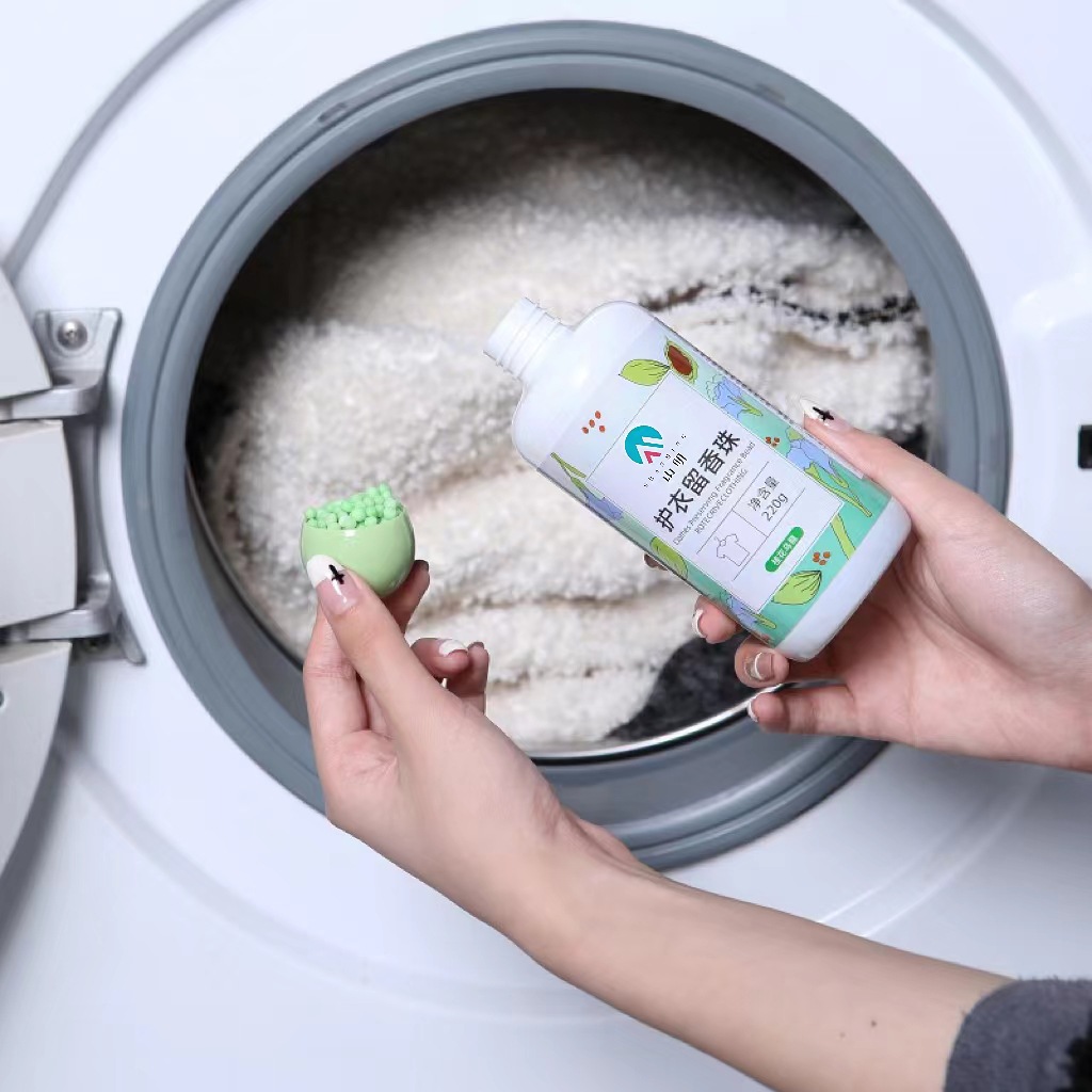 Laundry and clothing fragrance beads, laundry and fragrance beads, household long-lasting fragrance, fragrance beads, granules to protect clothes and make them soft.