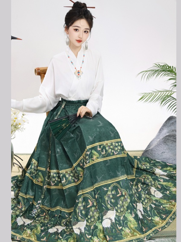 Hemingの新しいオリジナル漢服女性の明王朝風馬面スカート日常着改良通勤新しい中国風多用途スーツ|undefined