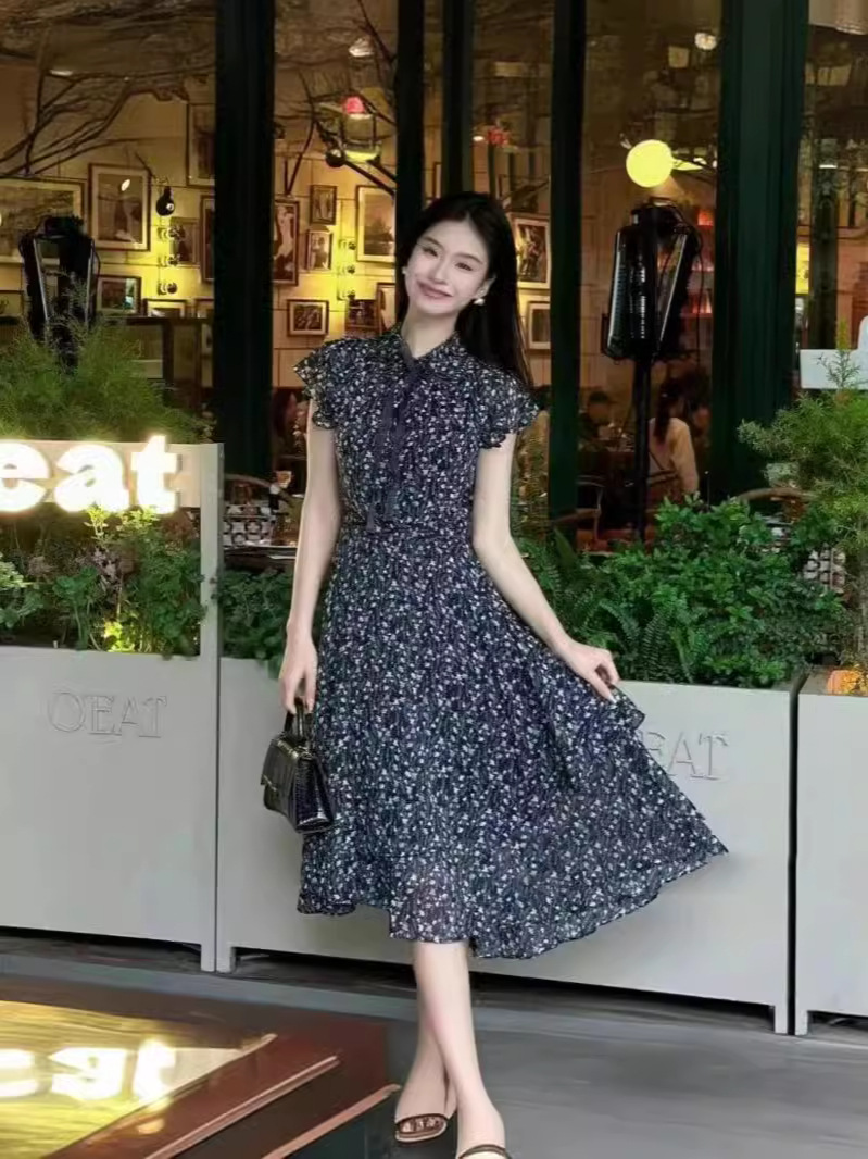 Váy liền thắt eo tay ngắn họa tiết hoa vỡ phong cách ngọt ngào — Màu xanh hải quân-hoa vỡ