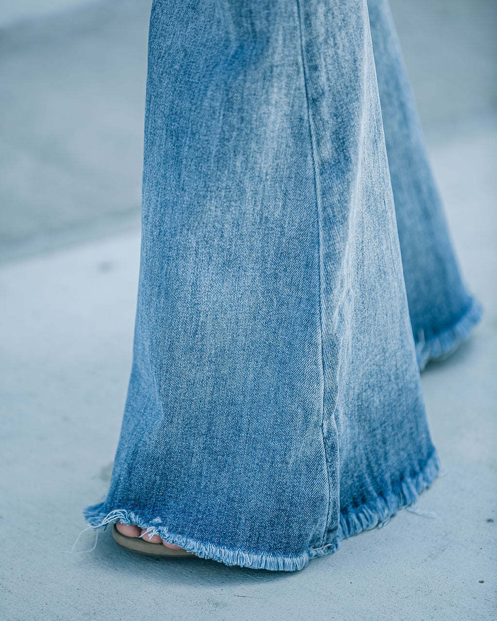 امرأة غير رسمي اليومي ملابس الشارع اللون الصامد مكتمل الطول سروال واسع جينز display picture 11