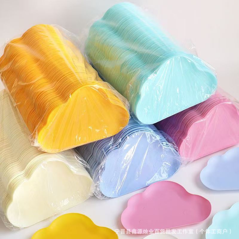 Disposable Thickened Birthday Cake Plastic Cloud Tableware Plate Fruit Plate Loose Hard Plastic Environmentally Friendly Material Paper Plate