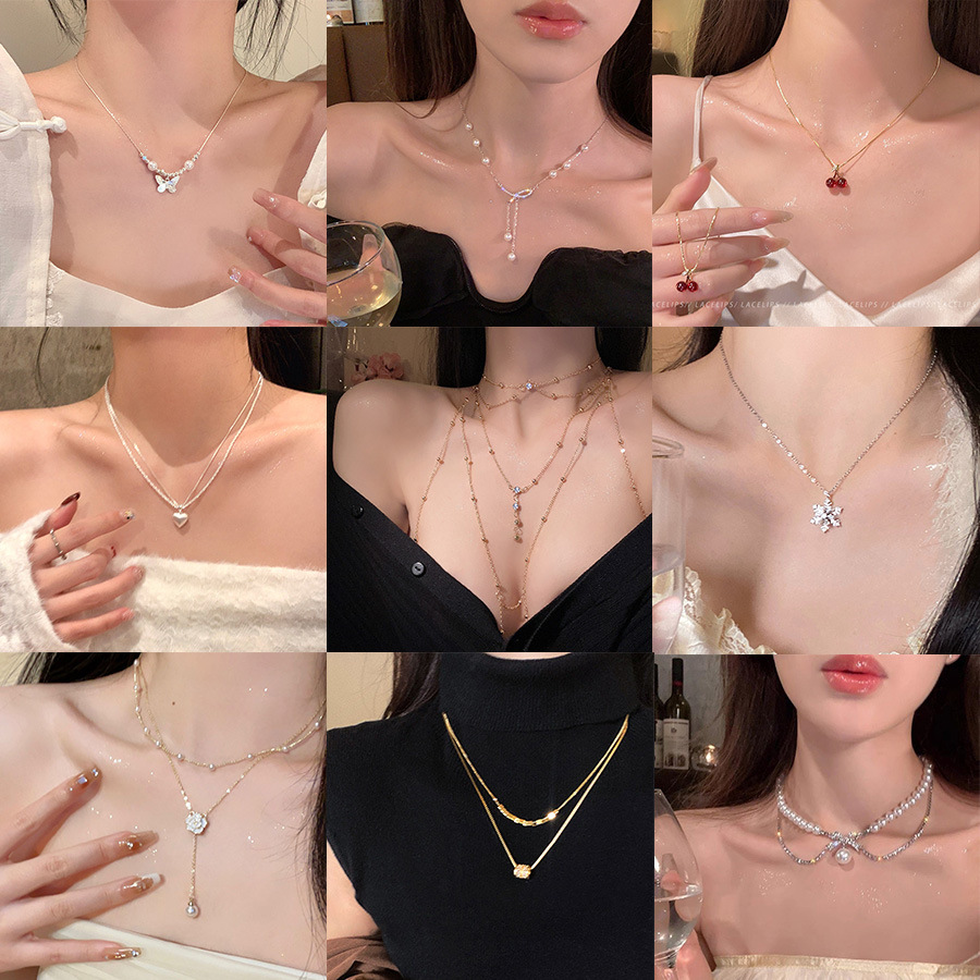 Golden High-End Clavicle Chain Versatile Light Luxury Niche Diamond-Encrusted Butterfly Necklace Accessories for Women Ins-Style Outfit Chest Chain