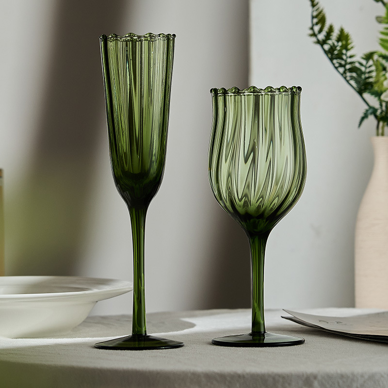 Encaje verde rojo copa de vino francés retro Copa vidrio corrugado estilo chino champán mundo floración nicho