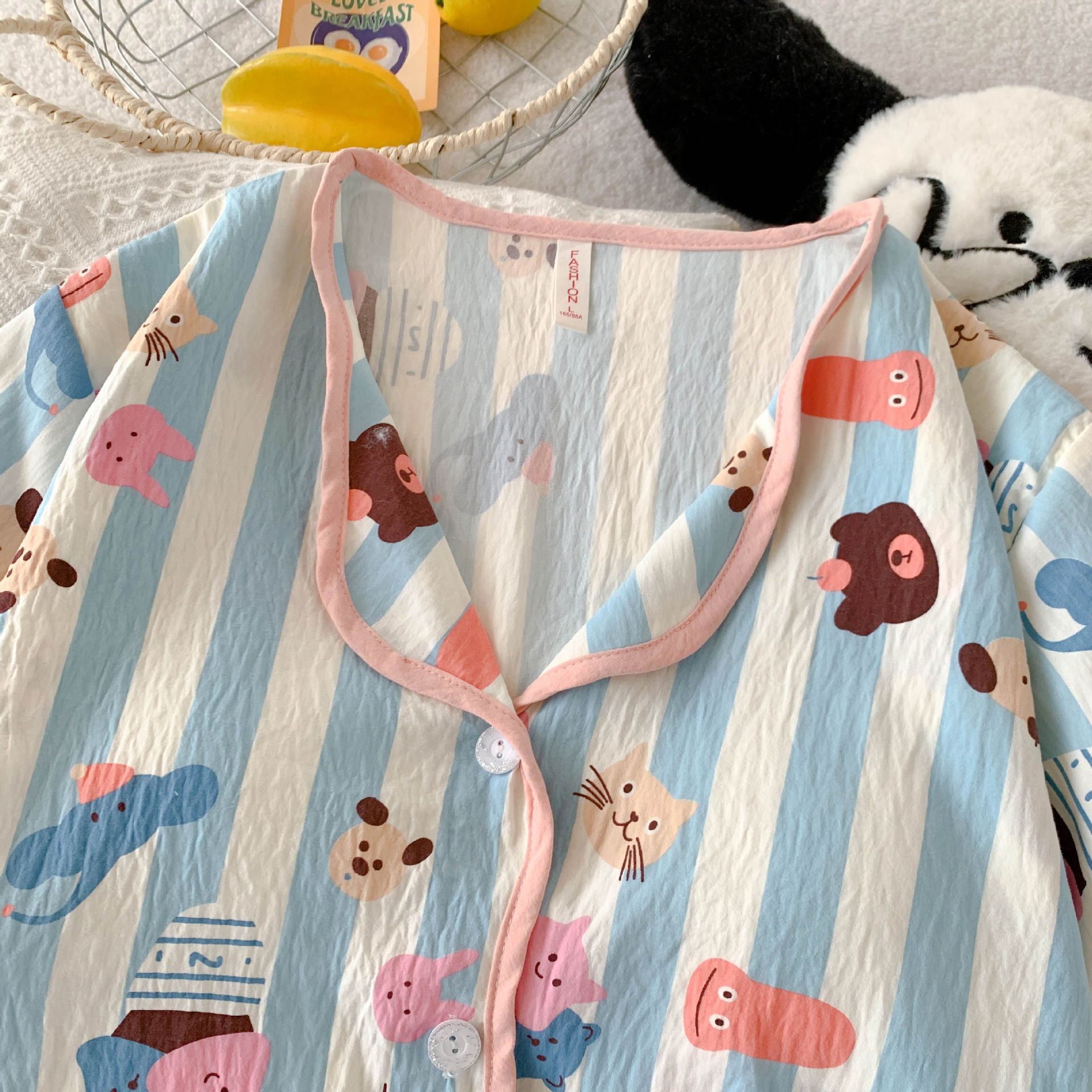 Cinturón de comercio exterior almohadilla para el pecho verano nuevo estilo doble pantalones cortos pijamas de rebeca de tres piezas algodón nube cómodo y transpirable se puede usar afuera