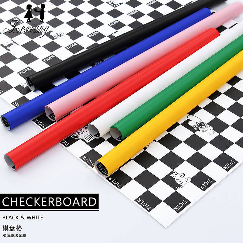 跨境专供 网红棋盘格鲜花包装纸花束包花纸花艺包装资材 厂家现货