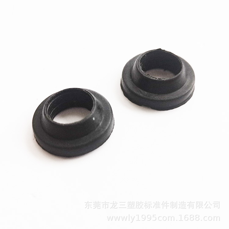 龙三塑胶配件厂供应18*10*6mm凸型黑色垫片PVC垫圈密封 软质垫片