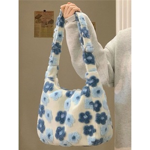 Student Stuffed Bag New Flower Lamb Hair Large Capacity Shoulder Tote Bag Easiest for Match Stuffed Crossbody Bag