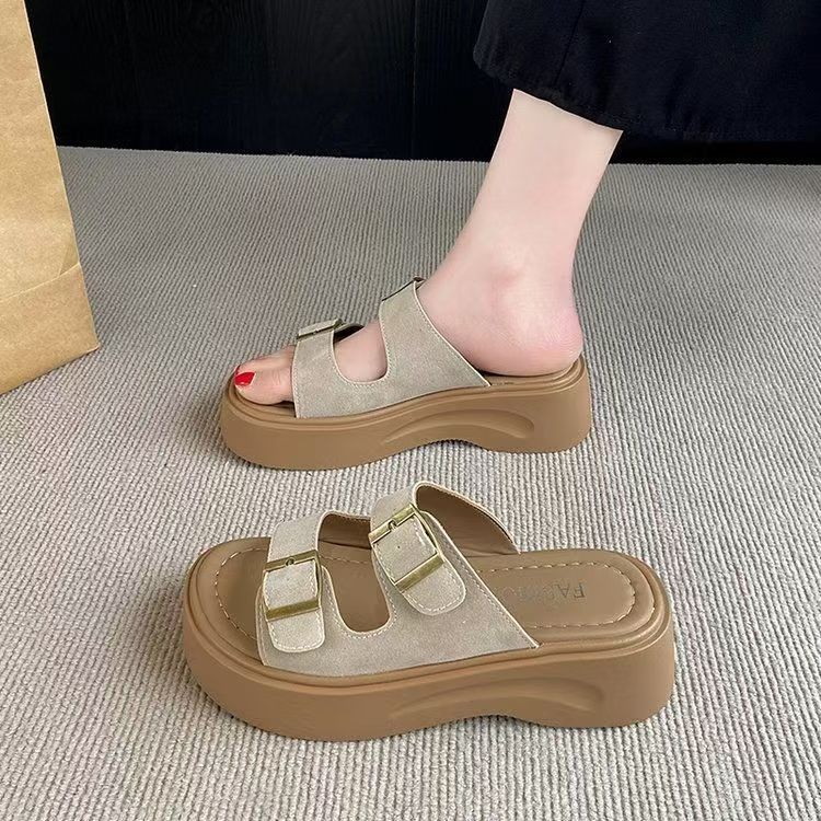 Thick-Soled Slippers for Women's Summer Outer Wear 2025 New Style with Skirt French Casual Beach Sandals with Poop Feeling