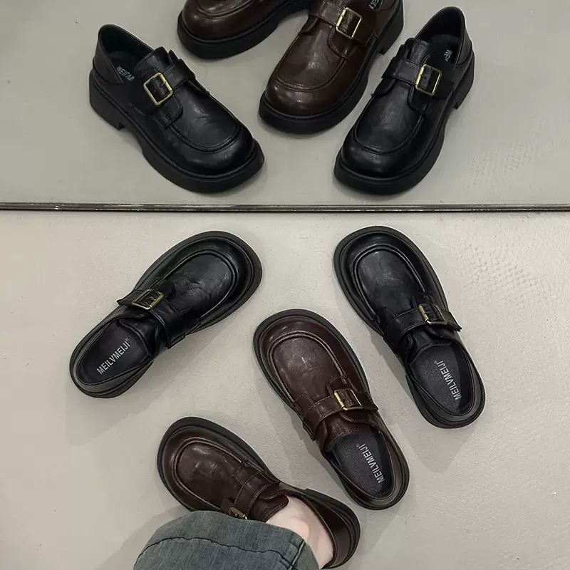 英伦风制服JK小皮鞋女2025春秋新款浅口皮带扣一脚蹬漆皮乐福单鞋