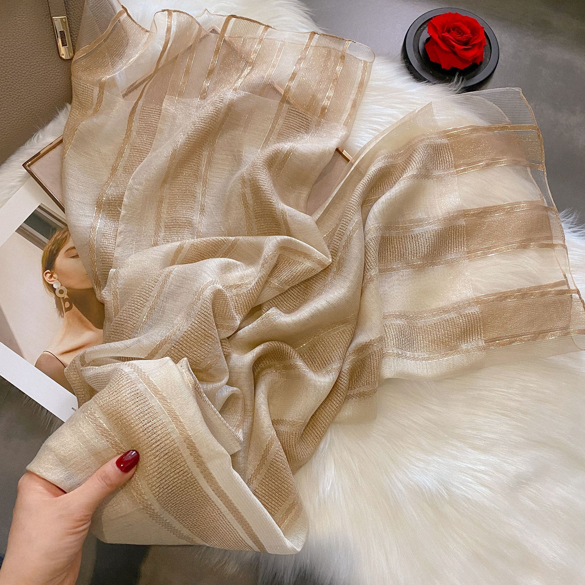 Sciarpa solida Sciarpa di seta di seta di seta di seta di moda da donna Sciarpa di seta versatile per la primavera e l'autunno della mamma_voghion.com