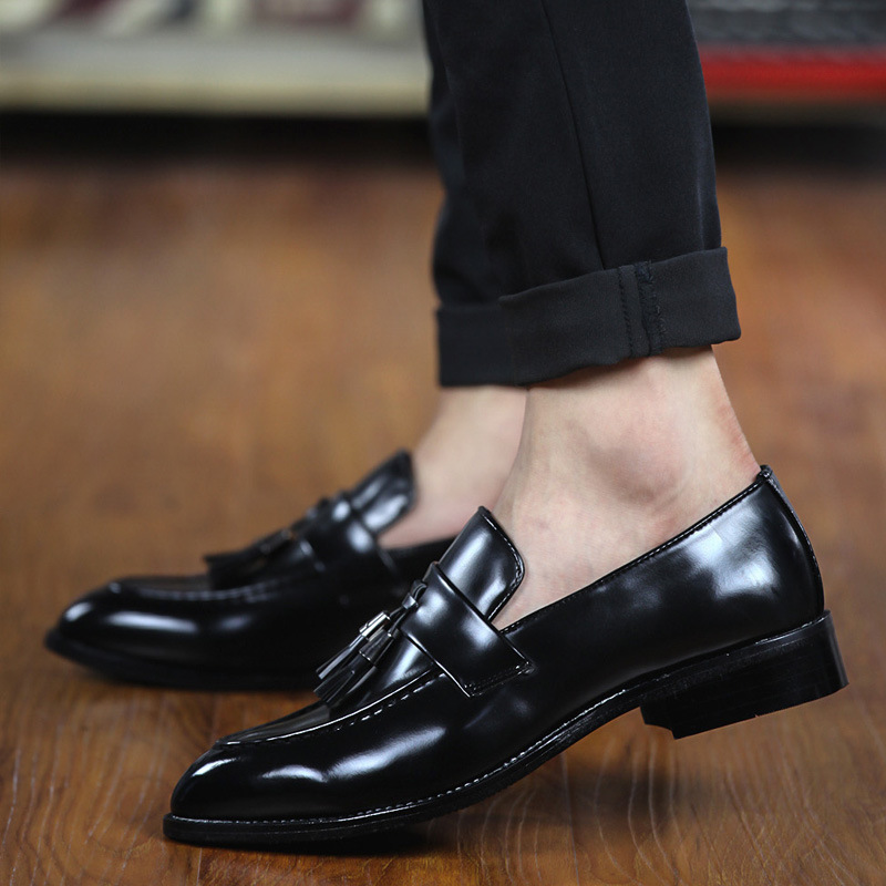 Leather new spring and autumn British men's shoes vintage tassel patent Leather Bean shoes fashion tide Mens shoes