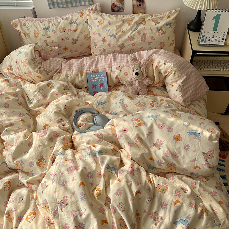 Cama de cuatro piezas de madres y bebés de clase A sábanas de algodón cubierta cama de dormitorio de estudiantes de tres piezas de cama