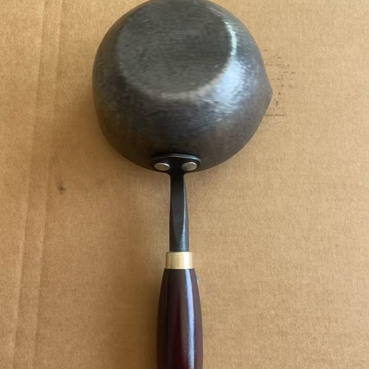 13cm 열간 단조 평바닥 오일 팬 높이 6.5cm 바닥 직경 8cm