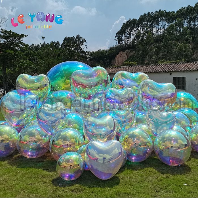 网红爱心球婚礼彩色炫彩球pvc镜面反光球酒吧舞台反射装饰充气球