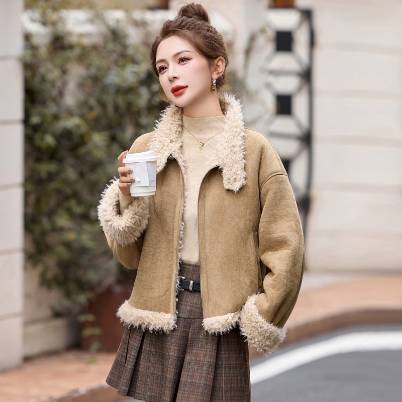 Fur One Lamb Wool Thickened Coat Women's Short 2024 Winter New Western-style Faux Deerskin Velvet Biker Jacket