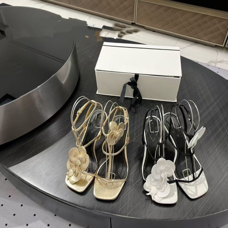 26 New Summer Style Floral Color-Blocked Roman Sandals with Round Toe, T-Strap, Thin High Heels, Elegant Open-Toe Beach Sandals for Women