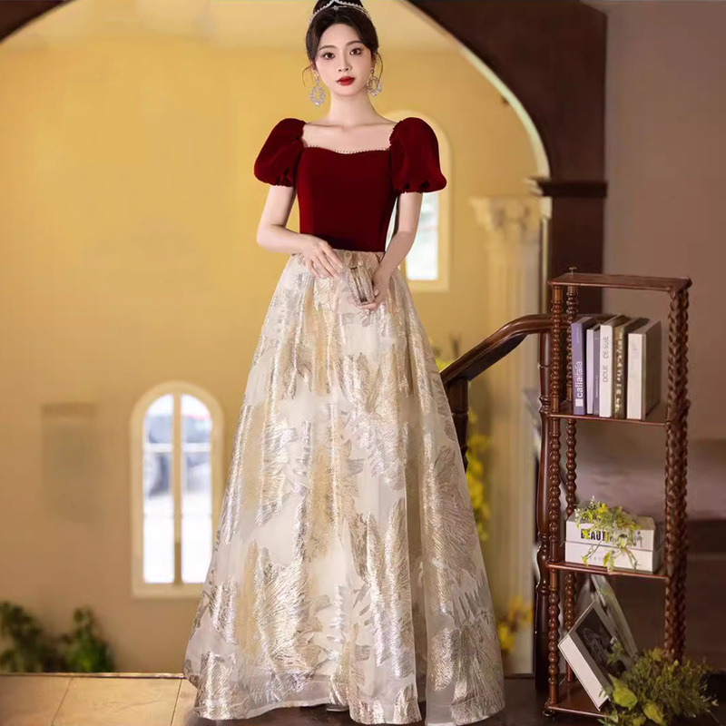 Red French-Style Light Luxury Niche Maternity Plus-Size Engagement Evening Dress for the Bride's Wedding Banquet in Summer