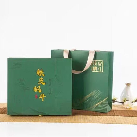 革製ギフトボックス、特産品、箔押し、エンボス加工、多色展開、革製ハンドバッグ型ギフトボックス、窓付きボックス|undefined