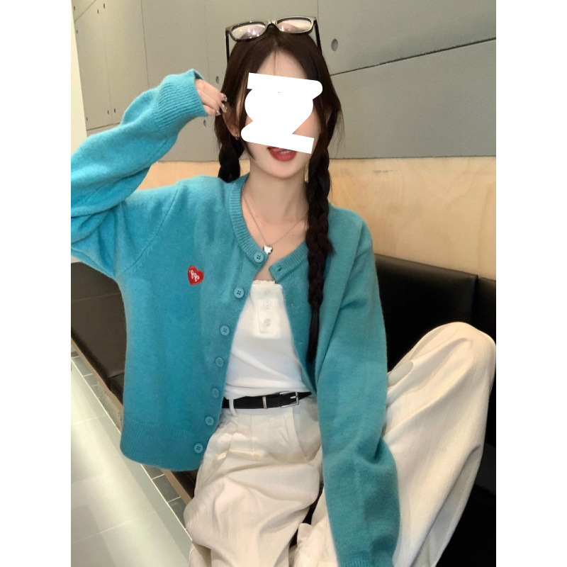 Love Heart Embroidered Long-Sleeved Knitted Cardigan for Women, Spring and Autumn 2025 New Style, Age-Reducing, Preppy Style, Petite Jacket Top