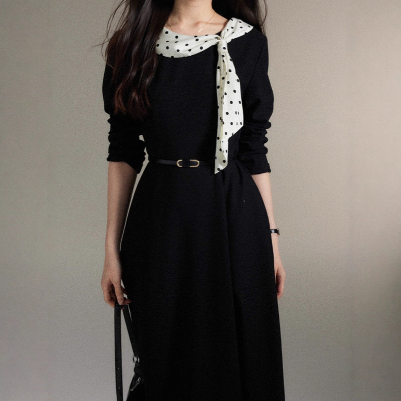 French-Style Polka Dot Flutter Collar Black Design Niche Gentle Dress for Women with a High-End Feel and Waist-Cinching Skirt
