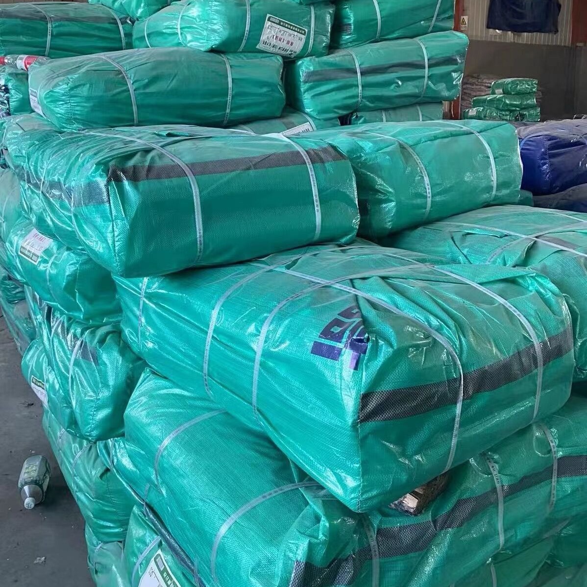 PE防雨篷布货车盖布金包银水晶绿篷布抗晒抗老化南韩布直销车用