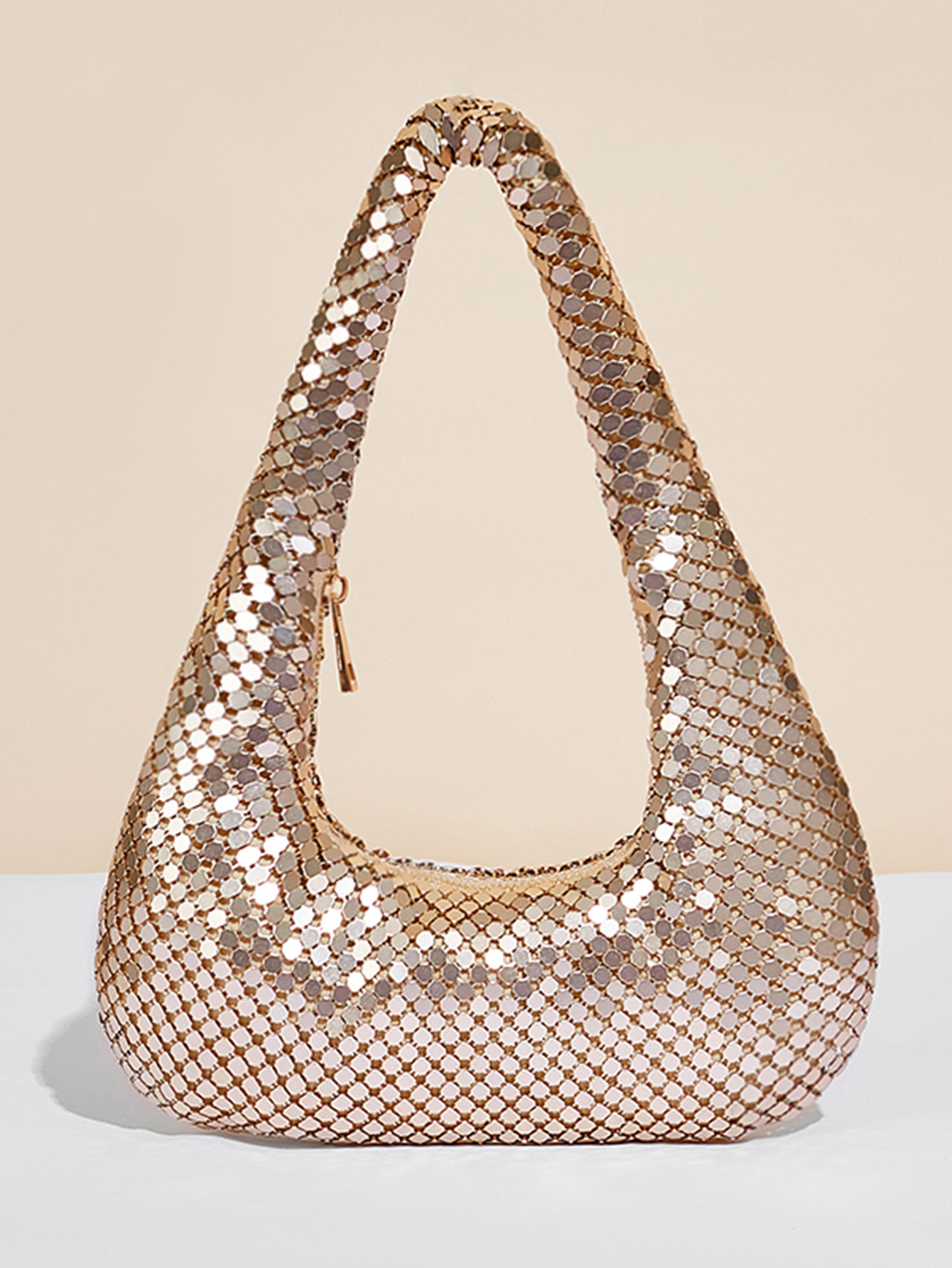 Women's Polyester Sequins Vintage Style Dumpling Shape Zipper Shoulder Bag Underarm Bag display picture 1