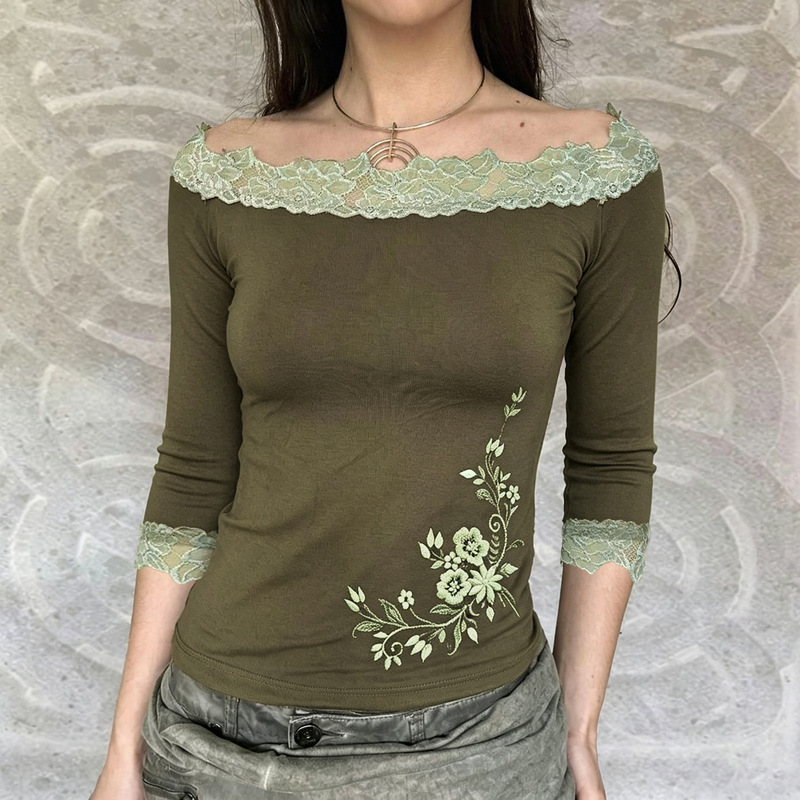 American retro lace patchwork off-shoulder mid-sleeve top, slim-fit, floral print, color-blocking knit T-shirt for women American retro lace patchwork off-shoulder mid-sleeve top, slim-fit, floral print, color-blocking knit T-shirt for women