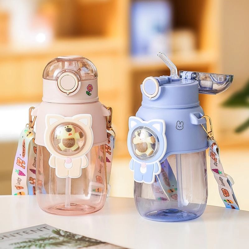 漫画子供用プラスチックストローカップ夏大容量学生漏れ防止カップ高価値ポータブルスプリング蓋ビッグベリーカップ|undefined