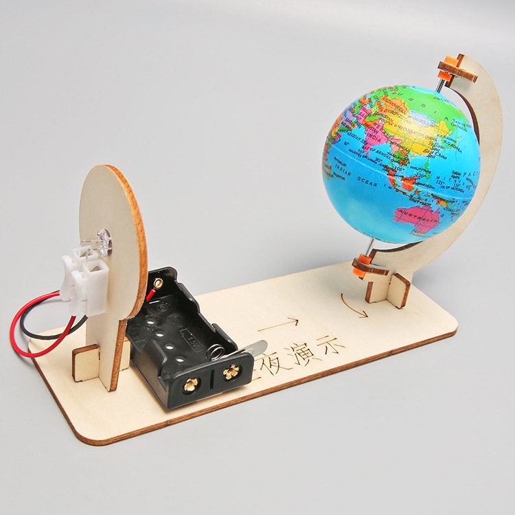 Science and technology small production day and night alternate model DIY primary and secondary school physics steam science experiment material package small invention