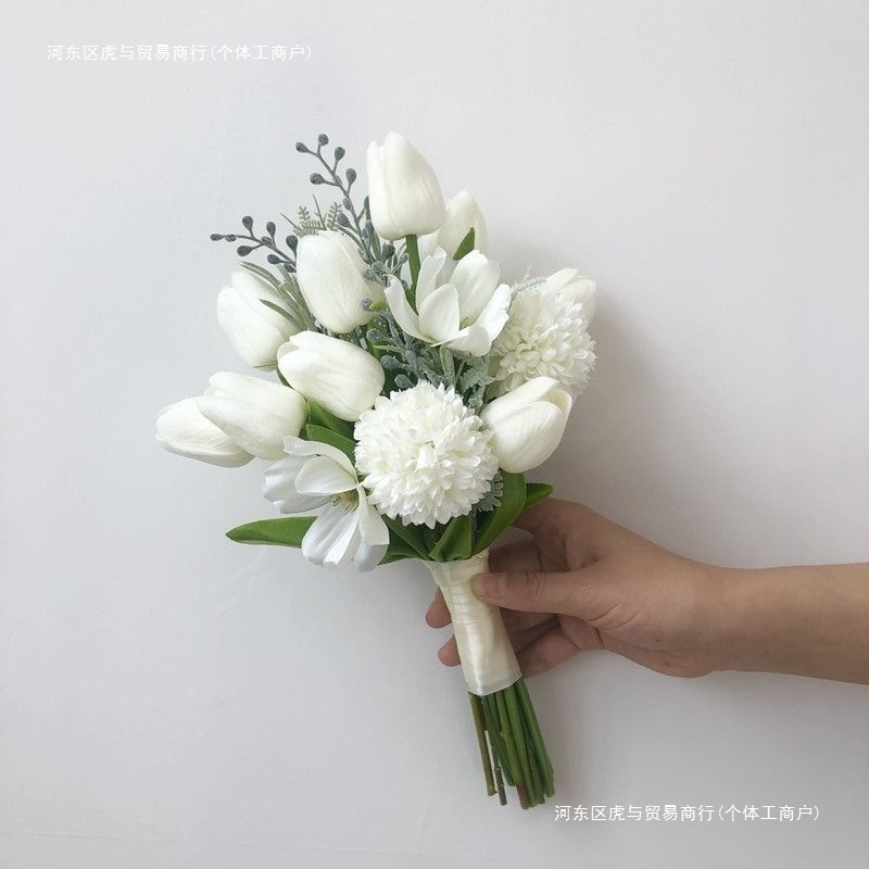 韓国造花、造花、ブライダルフォレストスタイルのブーケ、オランダカイウユリ、チューリップ、結婚式の写真撮影、証明書写真小道具|undefined