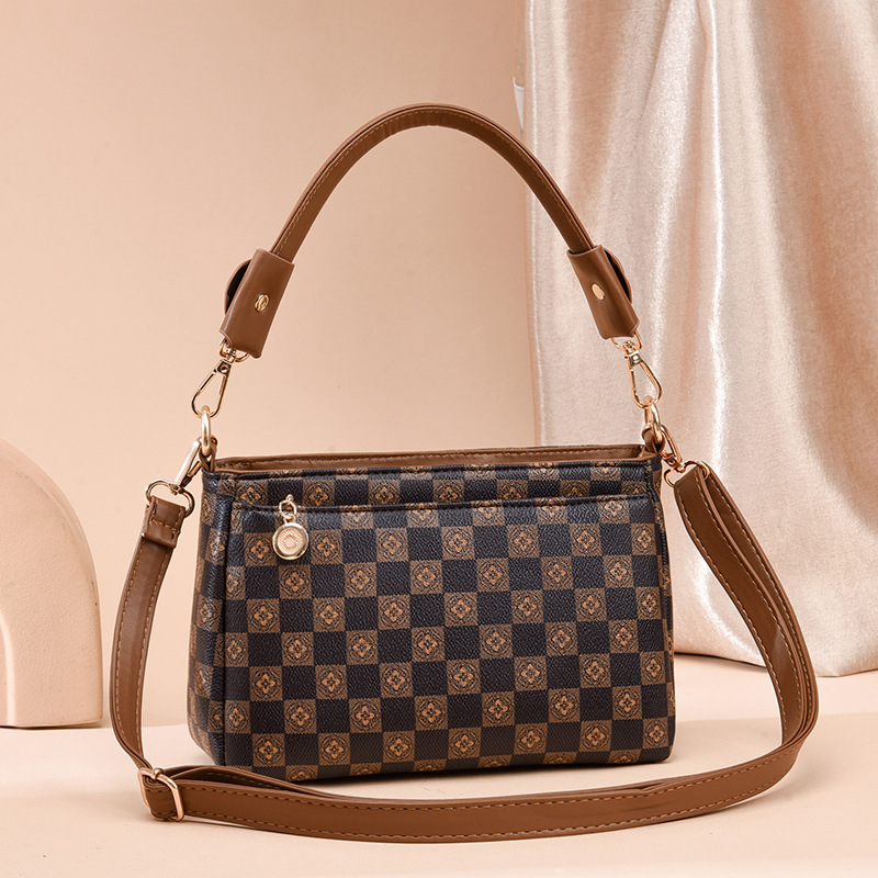 Women's Small Square Shoulder Bag Korean Style Crossbody Handbag_voghion.com