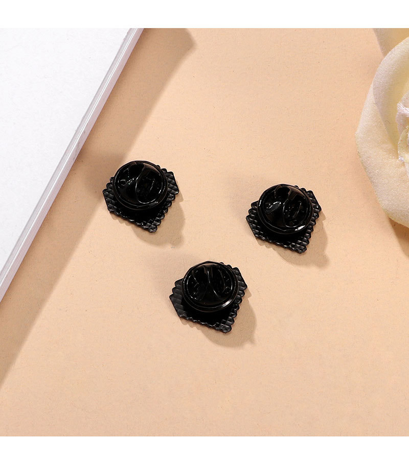 Plating Design Cute Pin Heart Shape Alloy Plating Unisex Brooches