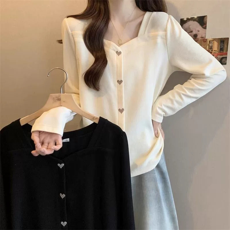 Большой размер толстый мм дизайн чувство квадратного воротника с длинным рукавом футболка женский 2024 весна и осень новый внешний стиль постный мясной топ