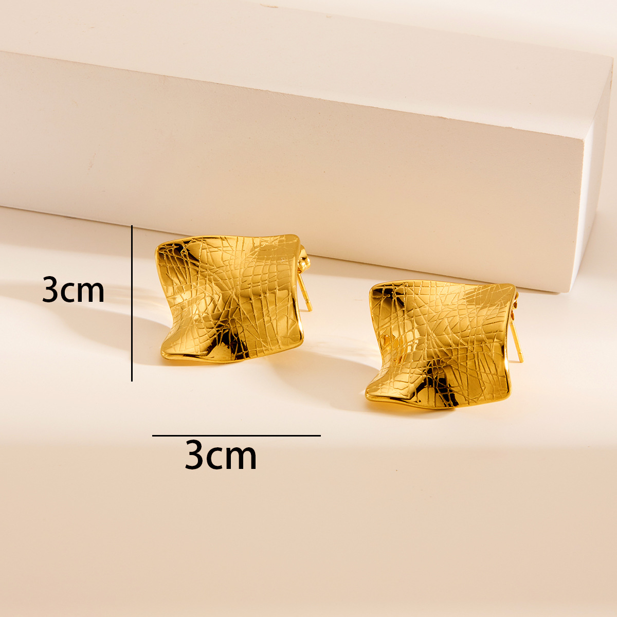 8g Weight Titanium Steel Ear Needle Material Ear Studs Classification 1 Pair Quantity Casual Occasion Titanium Steel Material Geometric, Heart Shape, Flower Pattern Women's Gender Plating Design Elegant, Lady Style 1 Pair Elegant Lady Geometric Heart Shape Flower Plating Titanium Steel Ear Studs 4
