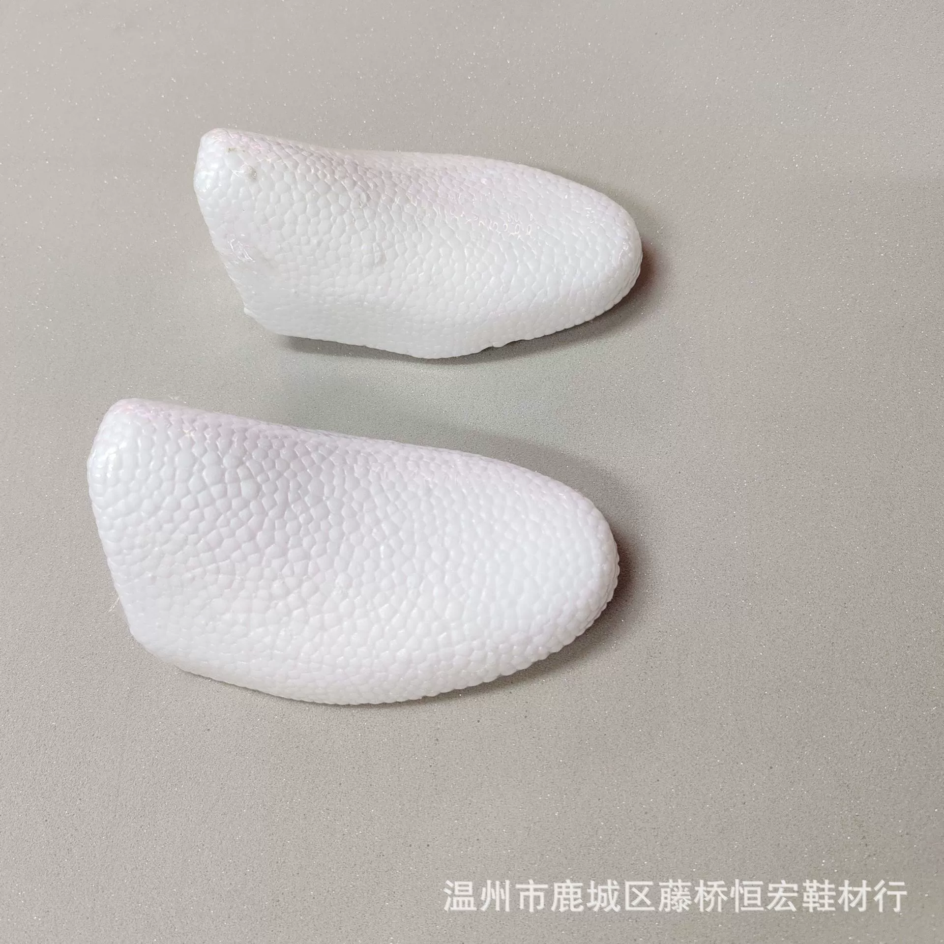 Оптовая продажа производителя мужской обуви последней формы, формованные носилки из пенопласта, повседневная спортивная деловая кожаная обувь, универсальная подкладка для обуви