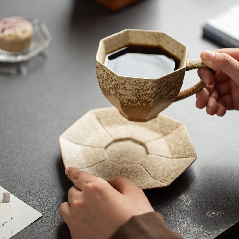Ceramic Coffee Cup and Saucer Set, High-Looking Retro Eight-Sided Mug, Stoneware, Home Hotel, B&B Couple Water Cup