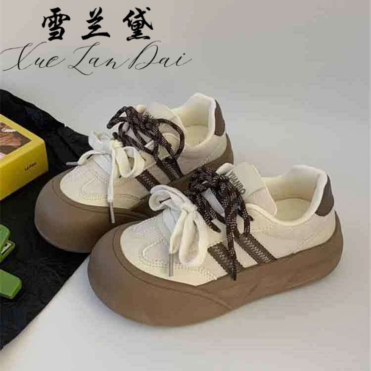 Zapatos de pan de primavera y otoño de entrenamiento de mujeres 2024 nuevos zapatos deportivos casuales de altura