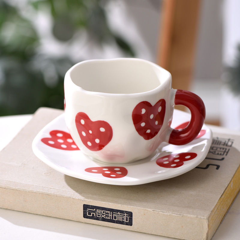 Creativo adorable ins amor cerámica taza de leche taza de café plato conjunto de taza de flores mano taza