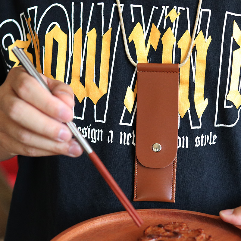 Acampar al aire libre plegable rojo sándalo palillos viaje de acero inoxidable ala de pollo Ebony palillos de almacenamiento portátil regalo