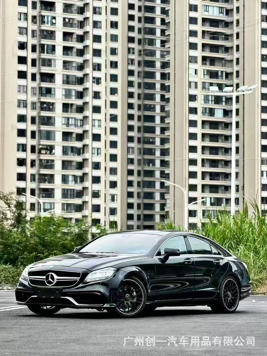 Suitable for Mercedes-Benz W218 modified to CLS63 wide-body/narrow-body AMG63, including front bumper, grille, rear bumper, hood, fenders, and body kit