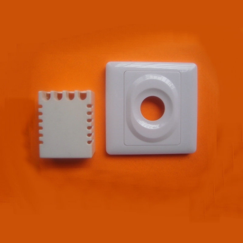 メーカーはプラスチックのスイッチの外殻の国標86スイッチのプラスチックの外殻のコントローラーのプラスチックの外殻の卸売りを供給します。|undefined