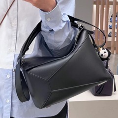 高品質の羅家の幾何学の包みの柔らかい皮は経典をつなぎ合わせます。