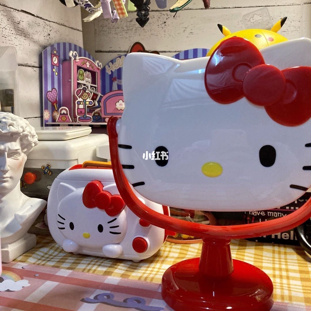赤い本と同じかわいいハローキティ化粧鏡デスクトップ実用寮から親友へのプレゼント