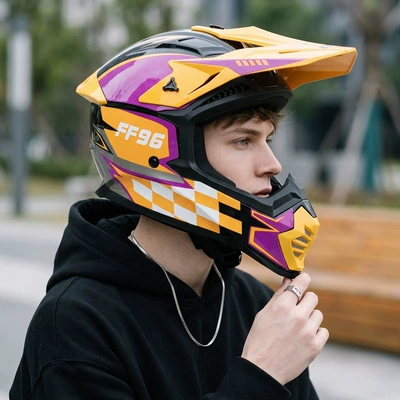 for All Seasons, Summer Rally Helmet Motosiklet kaskı (dəbilqə)