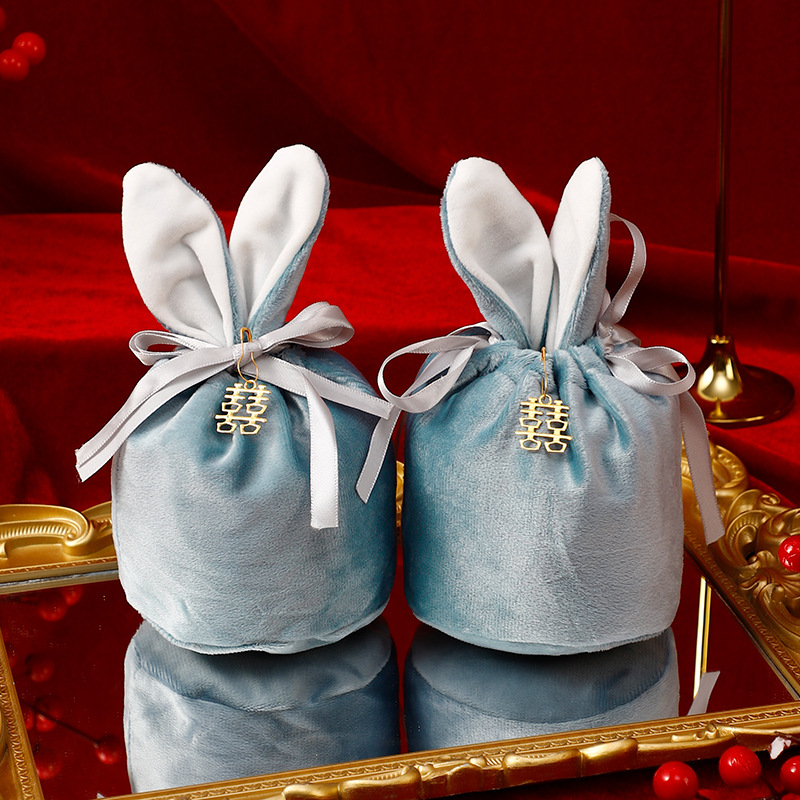 Nueva bolsa de dulces de terciopelo de orejas de conejo caja de regalo caja de dulces de boda caja de dulces de boda dama de honor regalo creativo