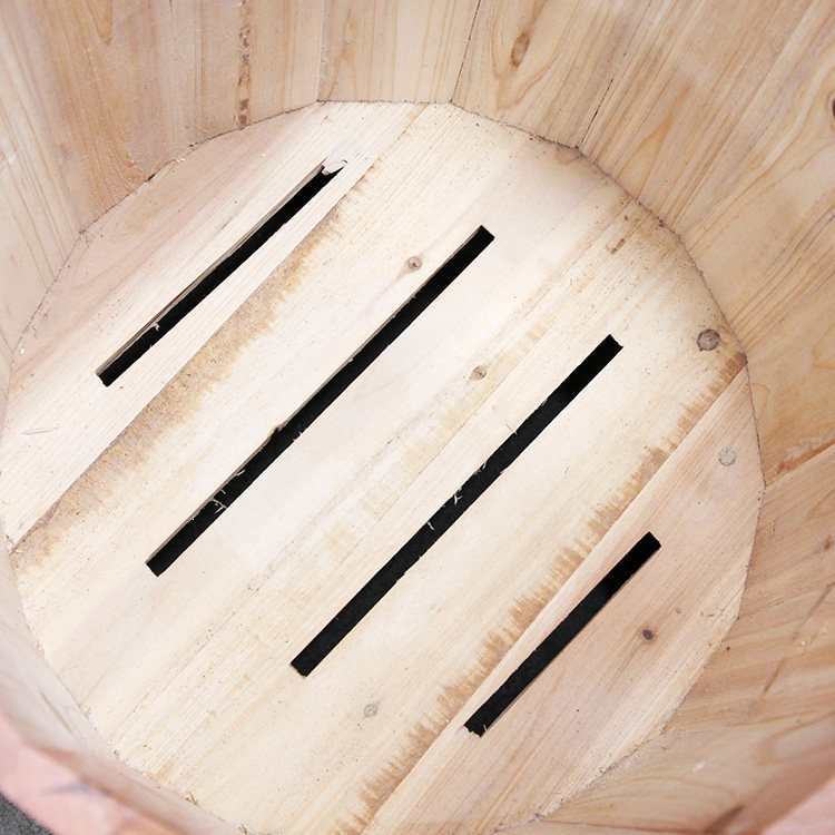 Steamer Wooden Bucket with Lid for Restaurant and Hotel Use, Wooden Rice Bucket, Household Bean Curd Bucket, Various Sizes of Wooden Rice Buckets